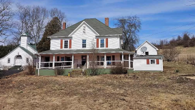 Photo of 4 bedroom 1.5 bath home. Located on 13.76 acres. The home sits on 1 Acre with 12.76 acres located across the street. Come make this home your own.