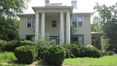 Photo of Fixer Upper Alert! This is a big house with 5,000 square feet!  Circa 1900 in Virginia. $135,000