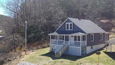Photo of Beautiful Move-In Ready House in Austinville, Virginia  April 1, 2024